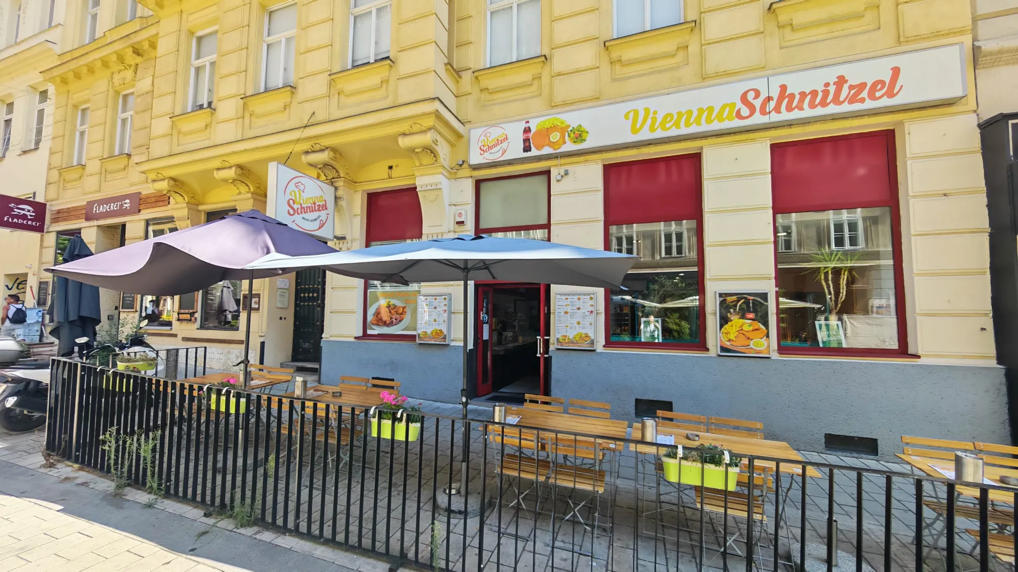 Vienna_Schnitzel_Mariahilfestr